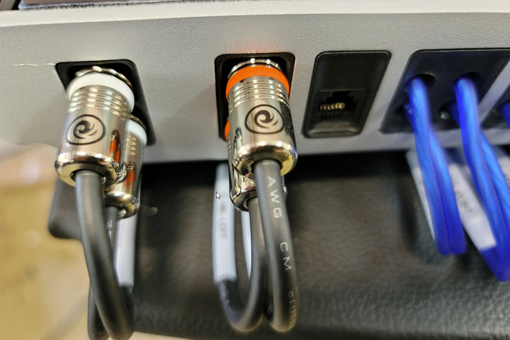 Solderless Custom RCA Cable System