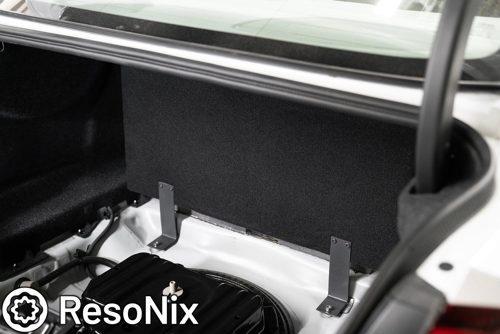 ResoNix Sound Solutions Apicella Auto Sound Volvo S60 XC60 S90 XC90 V60 V90 Sound System speaker amplifier DSP Subwoofer upgrade sound deadening material quiet down cabin B&W Harmon Kardon Upgrade