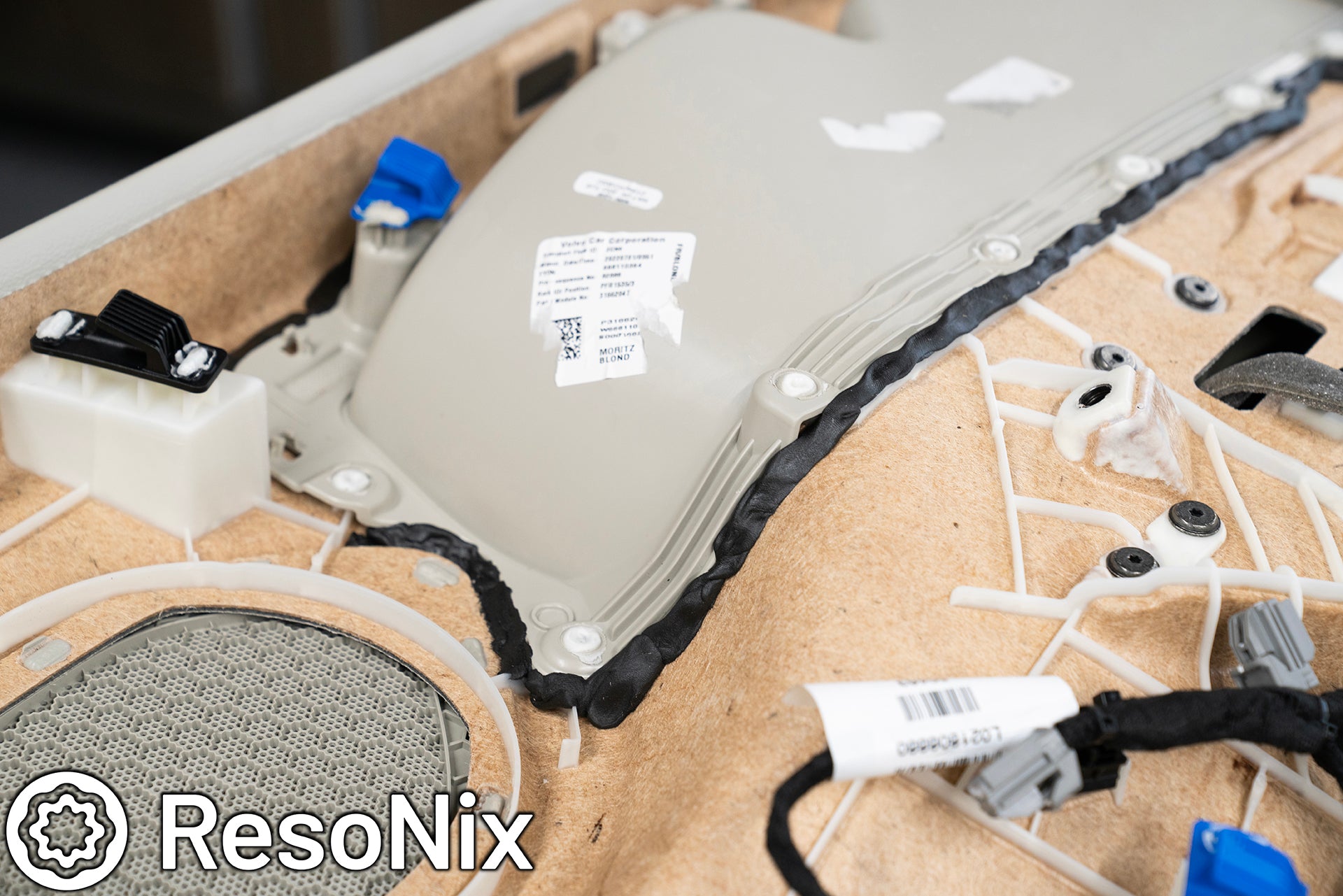 ResoNix Sound Solutions Apicella Auto Sound Volvo S60 XC60 S90 XC90 V60 V90 Sound System speaker amplifier DSP Subwoofer upgrade sound deadening material quiet down cabin B&W Harmon Kardon Upgrade