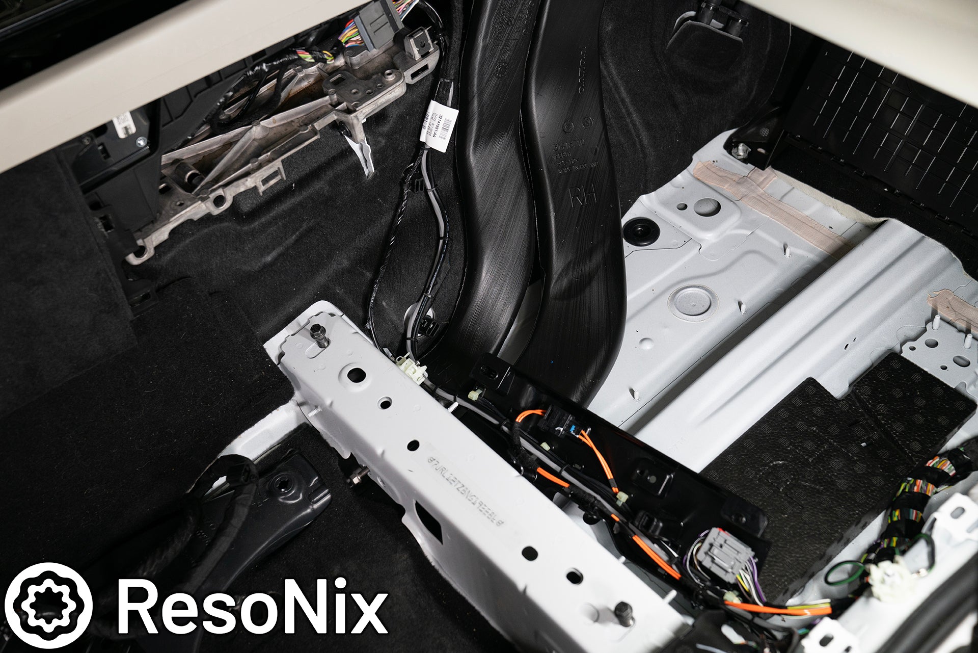 ResoNix Sound Solutions Apicella Auto Sound Volvo S60 XC60 S90 XC90 V60 V90 Sound System speaker amplifier DSP Subwoofer upgrade sound deadening material quiet down cabin B&W Harmon Kardon Upgrade