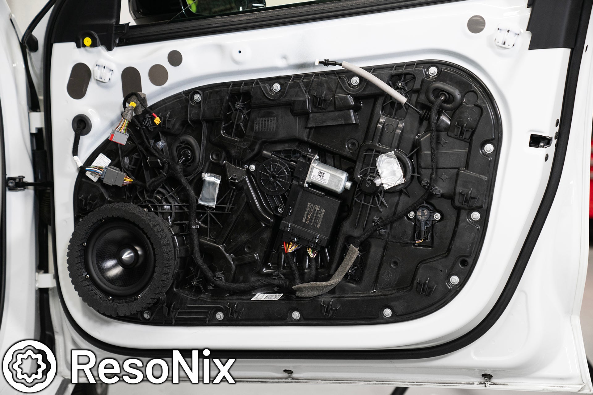 ResoNix Sound Solutions Apicella Auto Sound Volvo S60 XC60 S90 XC90 V60 V90 Sound System speaker amplifier DSP Subwoofer upgrade sound deadening material quiet down cabin B&W Harmon Kardon Upgrade