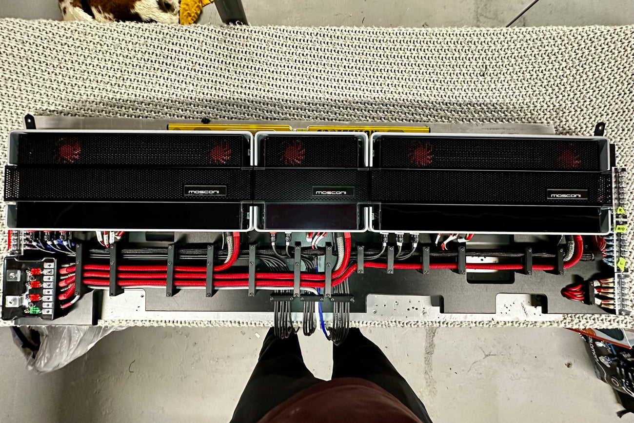 ResoNix Planet Waves Solderless Custom RCA Cables System installed into amplifier rack
