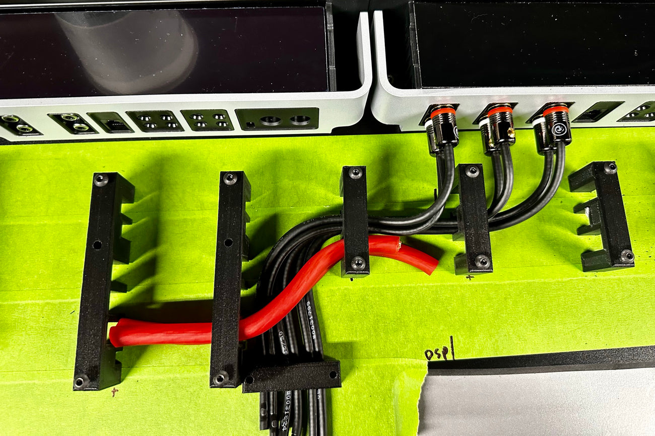 ResoNix Planet Waves Solderless Custom RCA Cables System installed into amplifier rack