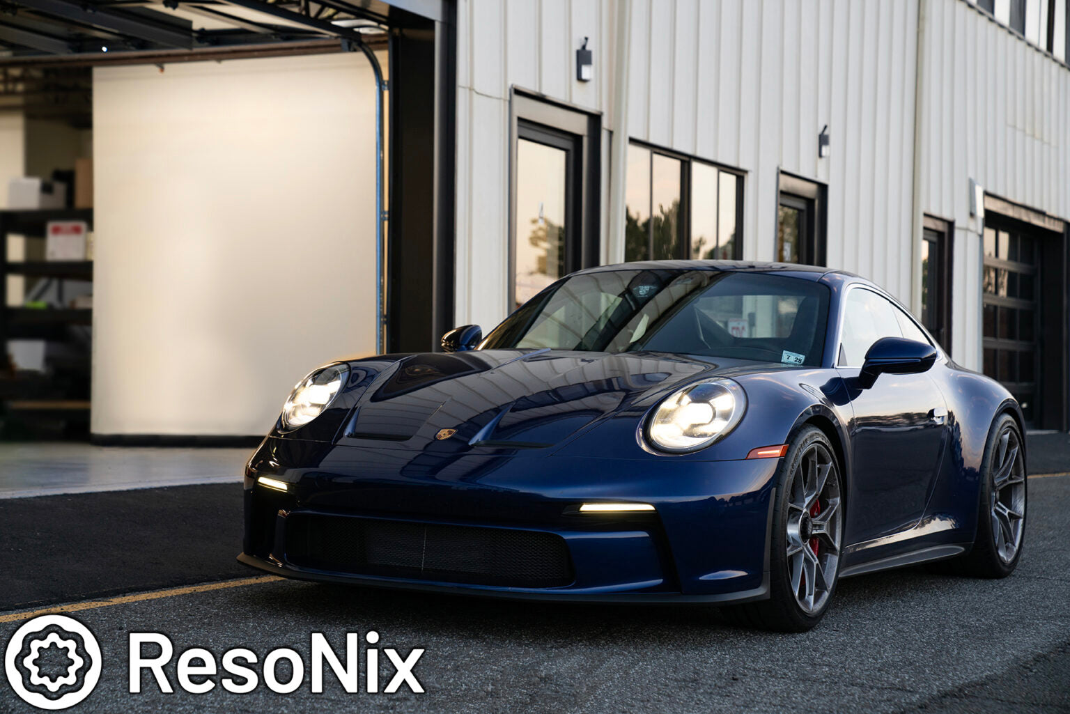 Blue Porsche 911 GT3 Touring