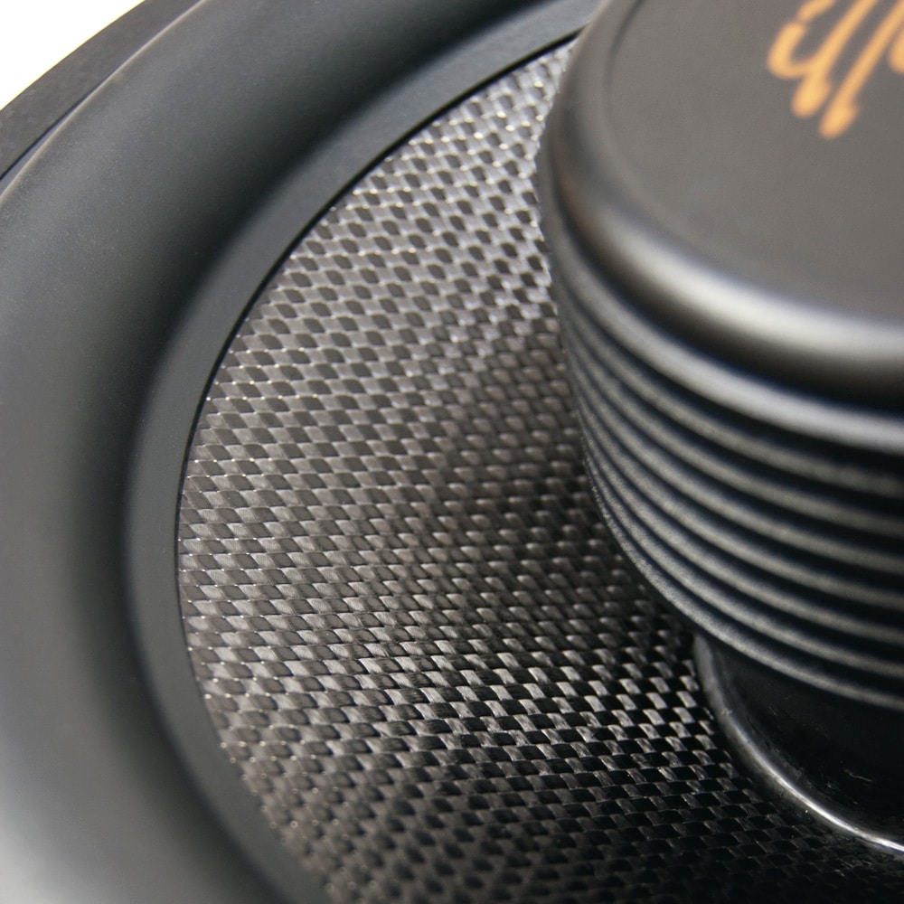 Illusion Audio Carbon C10 magnet close up photo