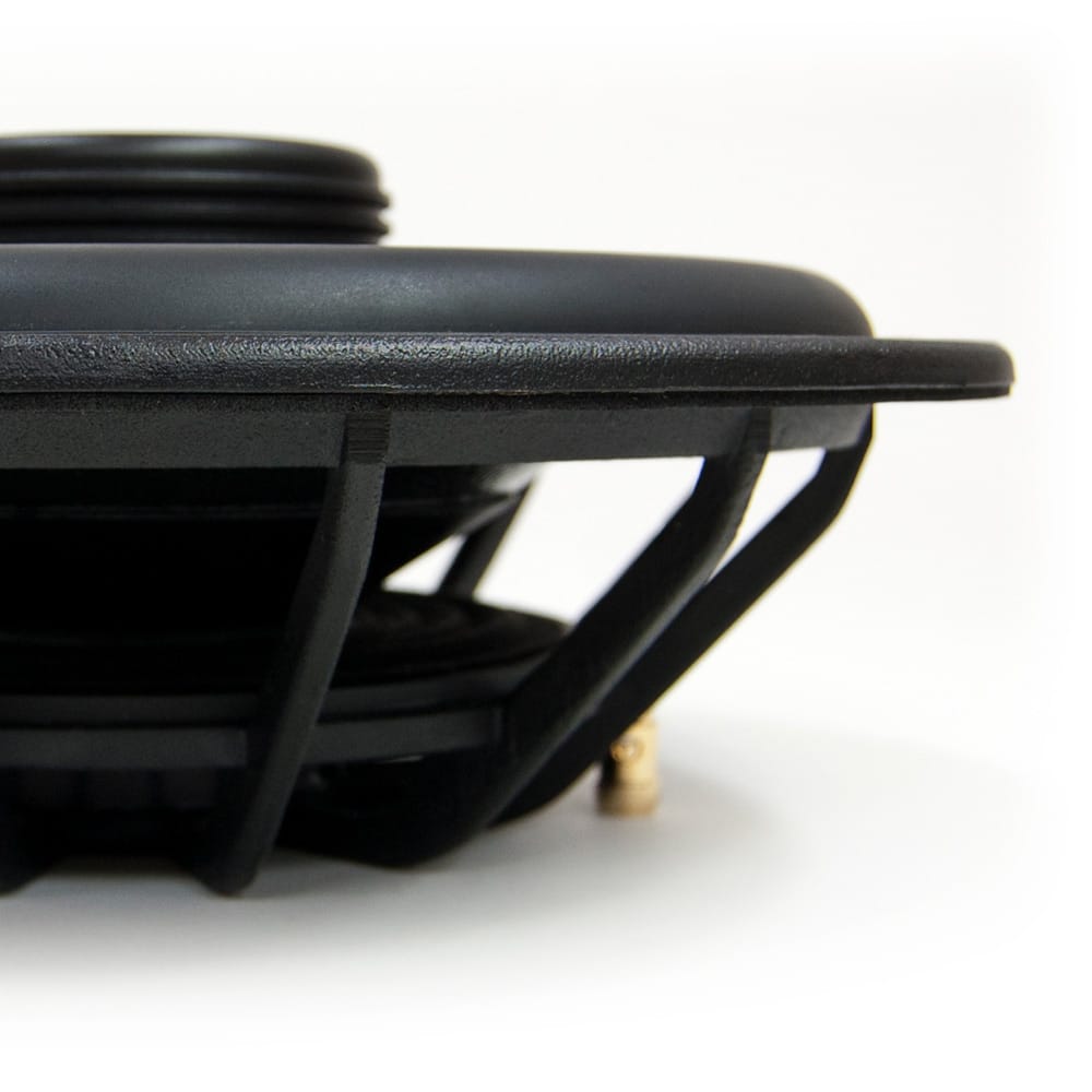 Illusion Audio Carbon C10 side profile close up photo