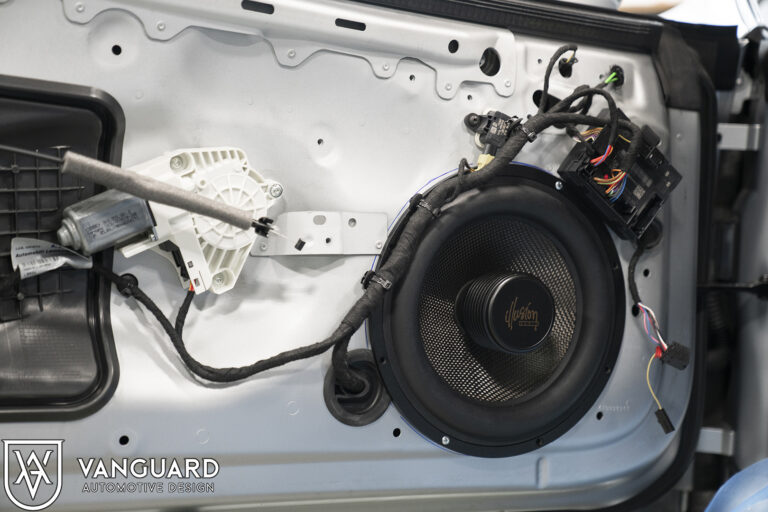 Lamborghini Huracan Evo ResoNix Sound Solutions Illusion Audio Carbon C10 C12