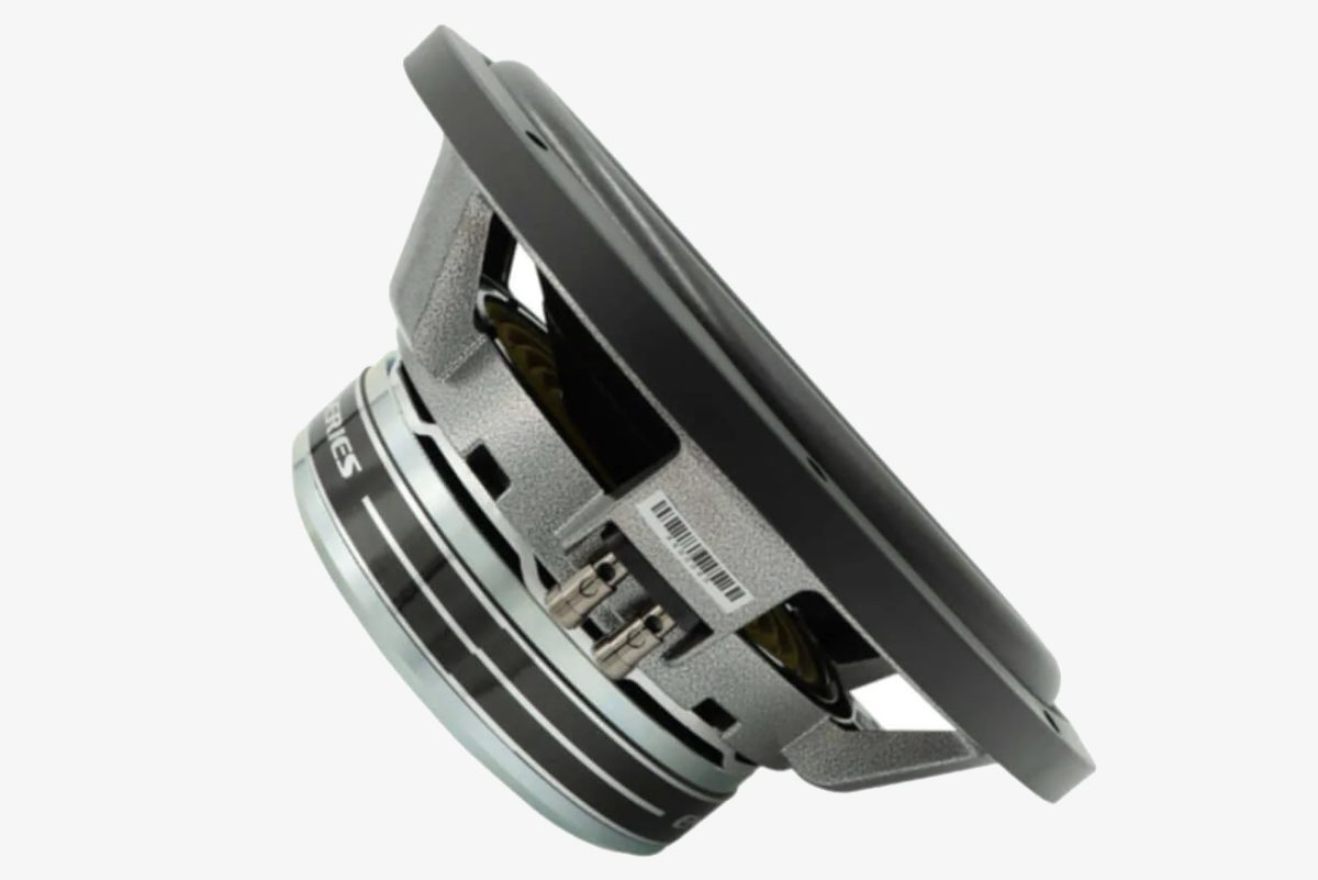 Audiomobile Encore 4415 15 inch Subwoofer Side Angled